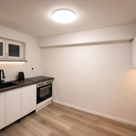 Renovated In A Prime Location With Easy Access Appartement Stuttgart